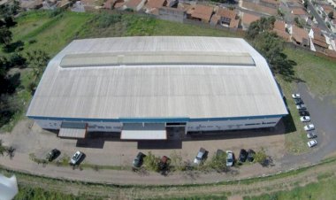 Instituição beneficente realiza saldão com peças vendidas a R$ 3 em Rio Preto