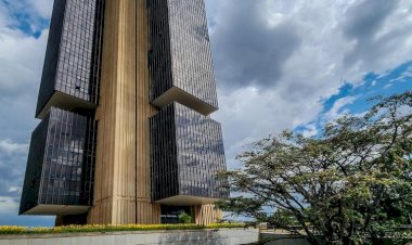Copom reduz juros em 0,25% e Selic cai para 10,5%