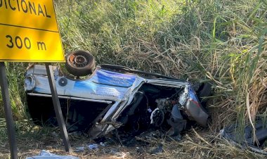 Homem morre em acidente de trânsito em rodovia entre Neves Paulista e Mirassol