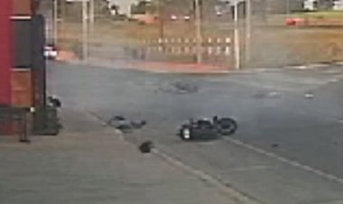 Colisão frontal mata dois motociclistas em avenida de José Bonifácio