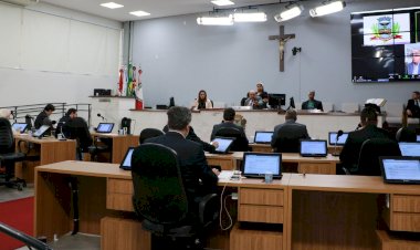 Vereadores retiram projetos que proibiam 'novatos' na presidência da Câmara de Rio Preto