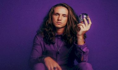 Vitor Kley faz show gratuito em Rio Preto neste sábado