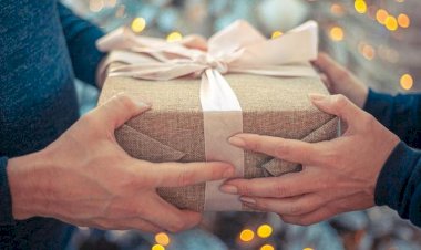 Amigo-secreto impulsiona as vendas de Natal em Rio Preto