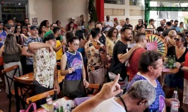 'Bloco da Ressaca' convoca foliões para encerrar o Carnaval neste domingo em Rio Preto
