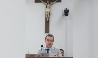 Vereadores aprovam projeto para obrigar oração do Pai-Nosso nas escolas de Rio Preto