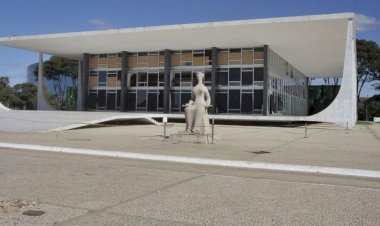STF começa a ouvir nesta segunda réus do núcleo 1 da trama golpista