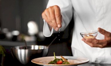 Instituição convida restaurantes para campanha que realiza sonhos de crianças com doenças graves