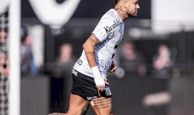 Neymar ainda tem futuro indefinido no Santos