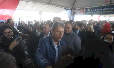 Em Rio Preto, Tarcísio diz que 'anistia é uma forma de pacificar o Brasil'