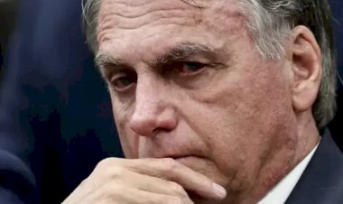 Bolsonaro é alvo de buscas da PF, usará tornozeleira e está proibido de acessar redes sociais