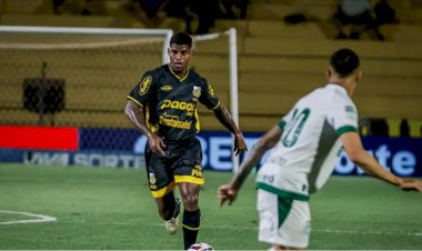 Novorizontino vence o líder Goiás e segue vivo na briga pela primeira posição da Série B