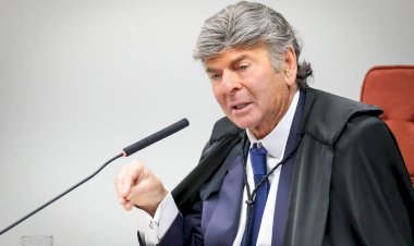 Fux diz que STF tem 'incompetência absoluta' para julgar trama golpista e vota por nulidade do caso