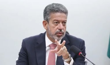 Lira rejeita 96 das 99 emendas ao projeto que amplia isenção do IR