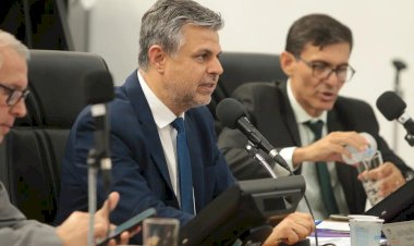 Projeto da oposição tenta retomar antiga planta genérica