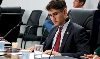 Abner anuncia afastamento da Câmara para tratar depressão