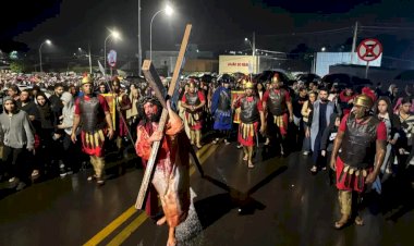 Encenação da Paixão de Cristo em Bálsamo espera sete mil pessoas na Sexta-feira Santa
