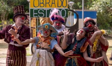 Cia Arte das Águas estreia espetáculo de rua inspirado na música sertaneja raiz em Ibirá