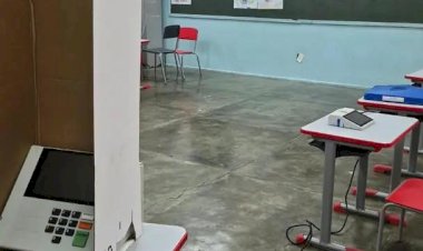Flávio Bolsonaro recebeu mais votos em 124 locais de Rio Preto; Lula, em um