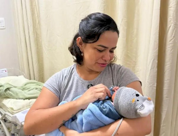 Bebês recebem imunização contra bronquiolite no HCM, em Rio Preto