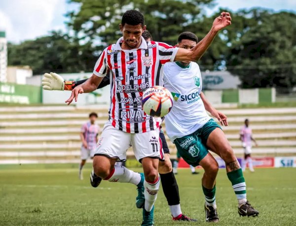 Rio Preto vence Paulista de Jundiaí com gols nos instantes finais