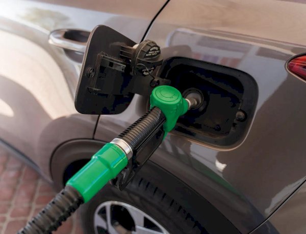 Guerra no Irã faz o preço do diesel e da gasolina disparar em Rio Preto