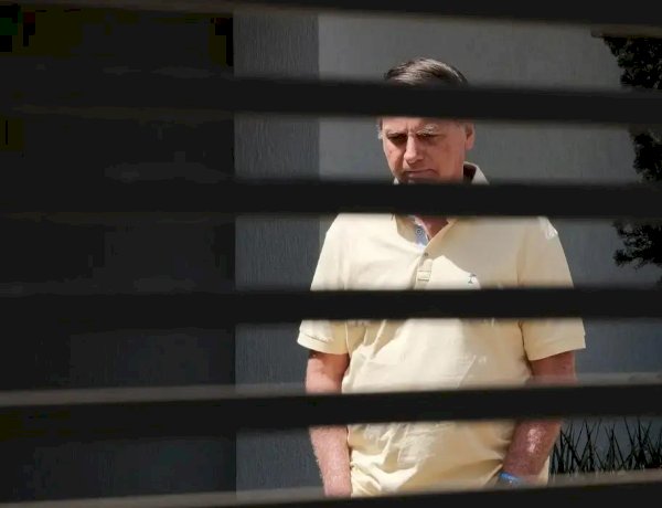 PGR dá parecer favorável à prisão domiciliar de Bolsonaro
