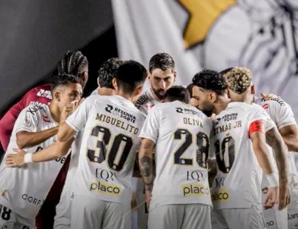 Veríssimo aceita os protestos dos santistas após 3º tropeço seguido na Vila: 'Estamos devendo'