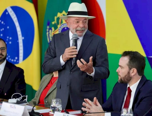 Lula anuncia novo Desenrola para quem ganha até R$ 8,1 mil