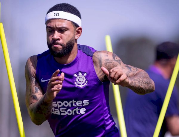 Corinthians anuncia renovação de Memphis uma semana após desistir do novo contrato