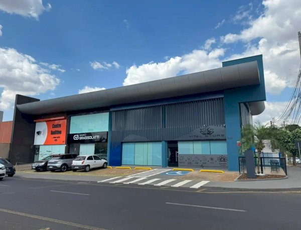 Nova loja de suplementos combina varejo e serviços em Rio Preto