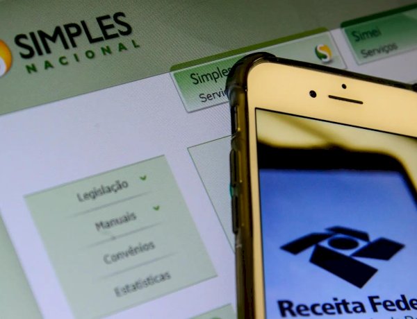 Simples Nacional abre prazo para adesão e escolha sobre IBS e CBS