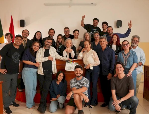 Livre Produções transforma a peça 'Nunca é Tarde' em curta-metragem