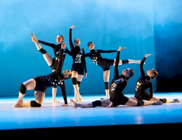 Mostra reúne 13 escolas de dança em shopping de Rio Preto em apresentações gratuitas