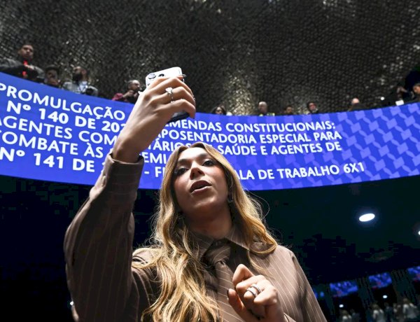 Erika Hilton adia visita a Rio Preto para participar da promulgação da PEC do fim da escala 6x1