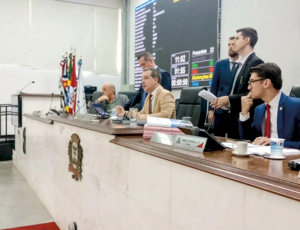 Câmara faz sessão extra para votar ‘venda da dívida’