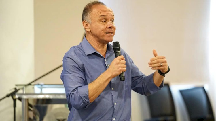 Coronel diz que vai fazer compras emergenciais para repor material destruído no incêndio