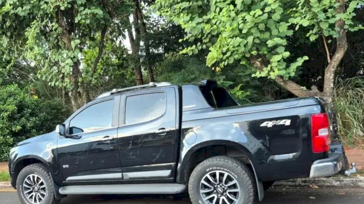 Dois dias após roubo, caminhonete é localizada pela Polícia Civil de Rio Preto