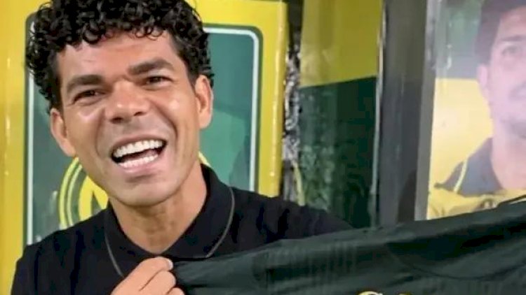 Meia Camilo anuncia aposentadoria e é homenageado no Maião