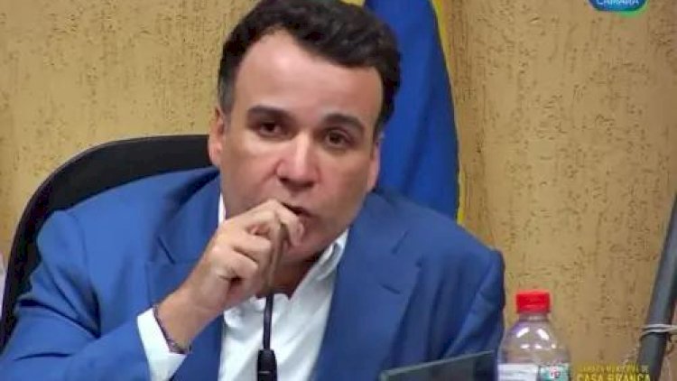 Provedor afirma que não irá ‘abrir mão’ de convênio