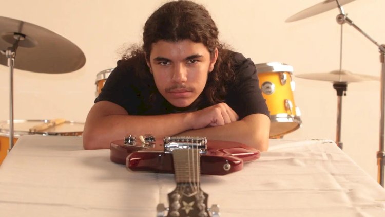 Miguel Montenegro lança seu primeiro clipe