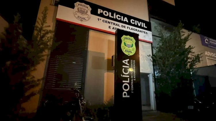 Jovem de 18 anos é morto a tiros enquanto estava sentado na calçada em Rio Preto