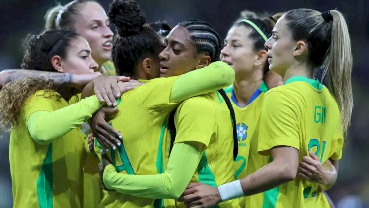 Seleção feminina encara Estados Unidos esta noite em São Paulo
