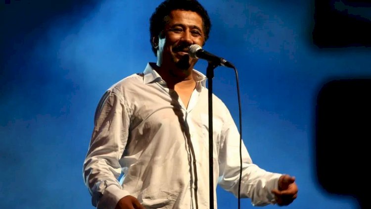Programa Música do Mundo celebra carreira artística do argelino Khaled