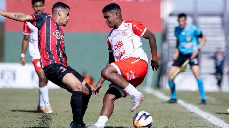 À moda argentina, América vira sobre o José Bonifácio e fica a dois jogos do acesso na ‘Bezinha’