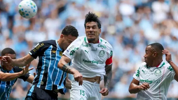 Palmeiras amassa Grêmio, mas para em 'milagres' de Weverton