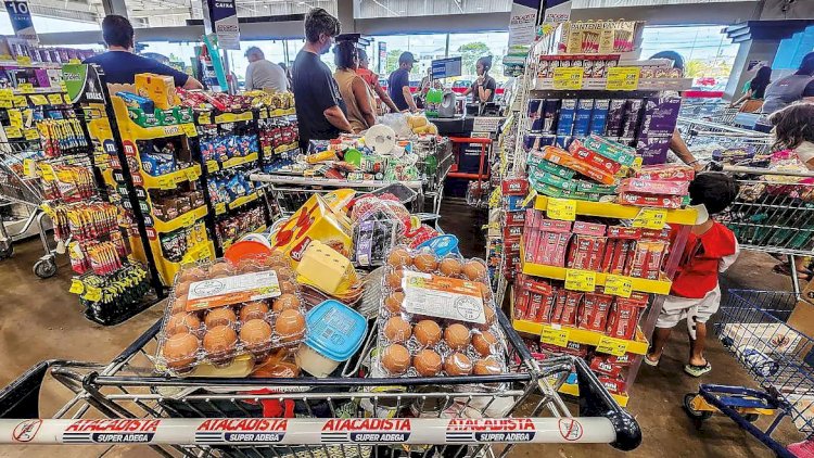 Vendas de supermercados crescem até 6,5% após proibição das bets no Brasil