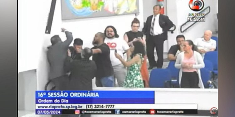 Vereador parte para briga com sindicalista em sessão da Câmara de Rio Preto