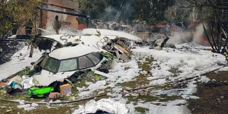 Destroços de avião já estão na sede da Voepass, em Ribeirão Preto