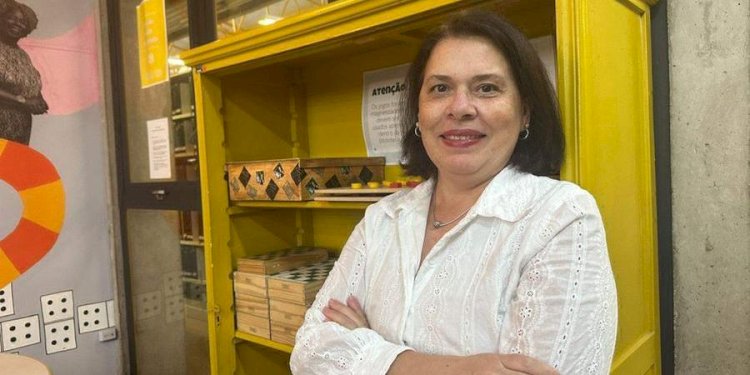 Marilda Ottenio lança seu primeiro livro, ‘Debutante em versos’, em Rio Preto