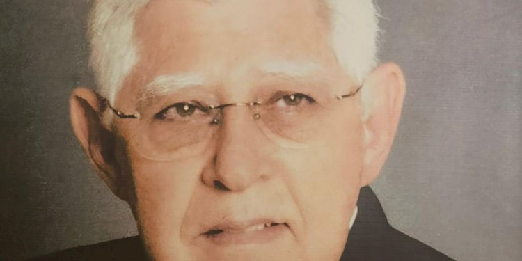 Morre o escritor Antonio Florido, membro da Arlec